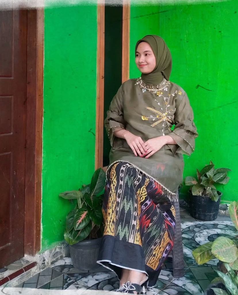 Baju Bodo Army